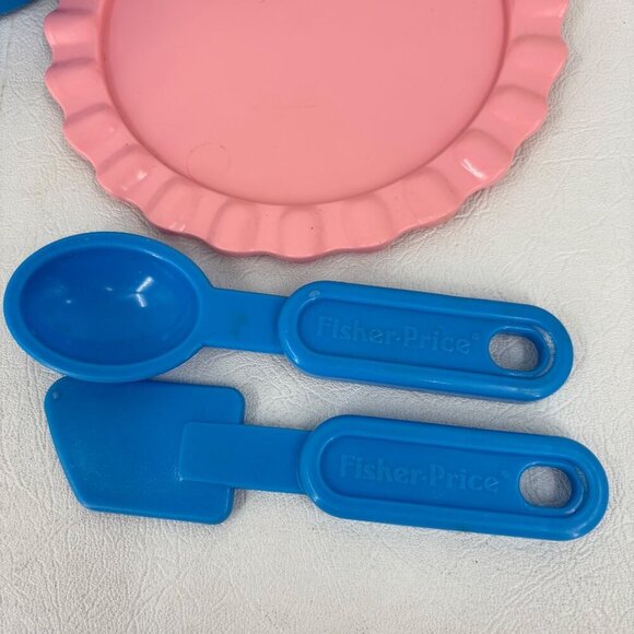 Fisher Price Baking Duncan Hines Cake Plate Bowl Spoon Spatula Vintage 1987-1988 - Picture 6 of 12